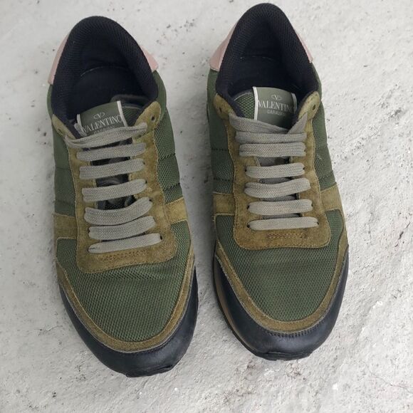 Valentino Garavani Rockstud sneakers - Picture 1 of 14